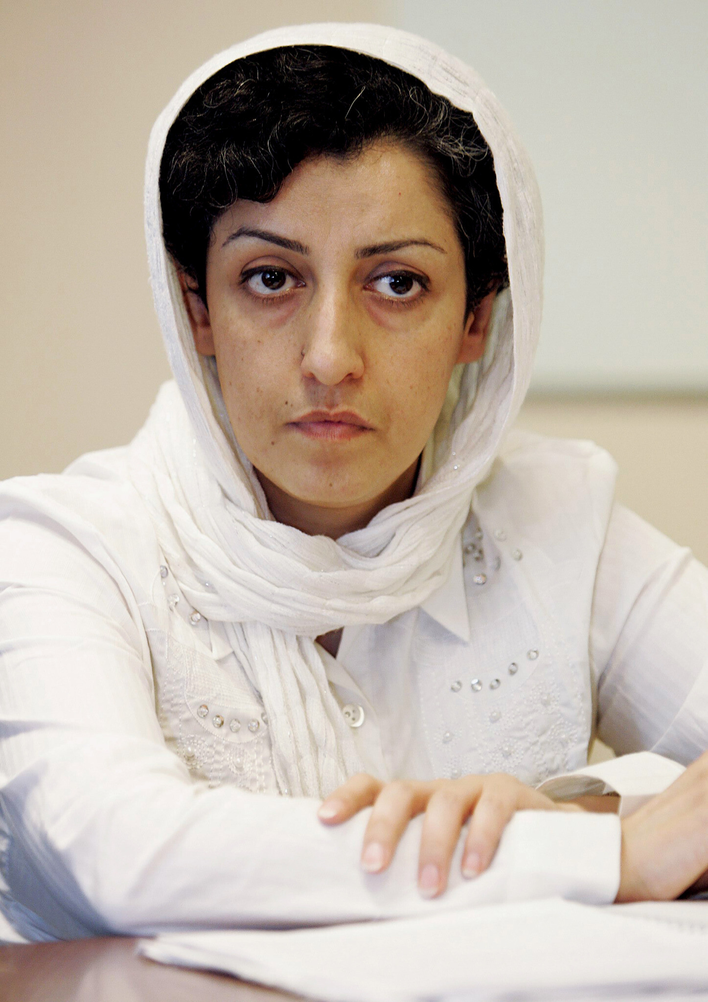 Activista e jornalista iraniana Narges Mohammadi vence prémio Nobel da Paz