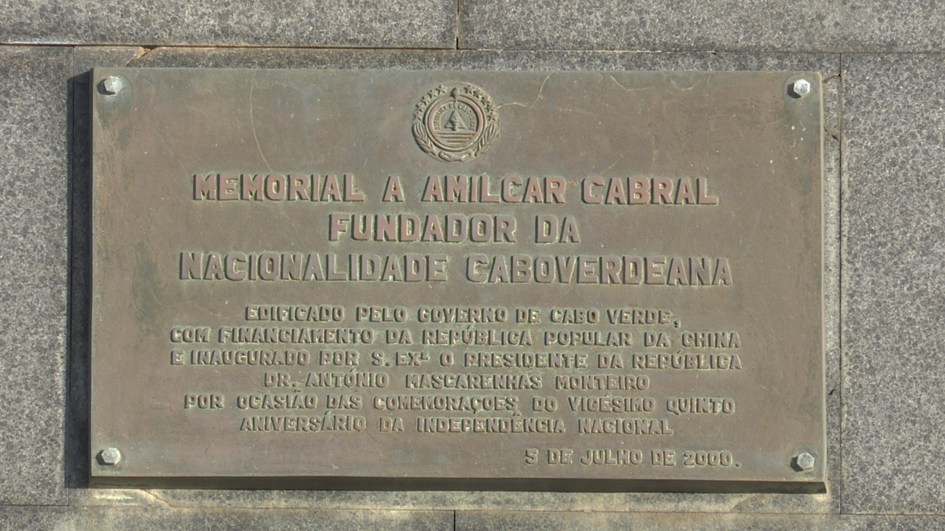 49 anos de Independência – PR Preside deposição da coroa de flores no memorial Amílcar Cabral