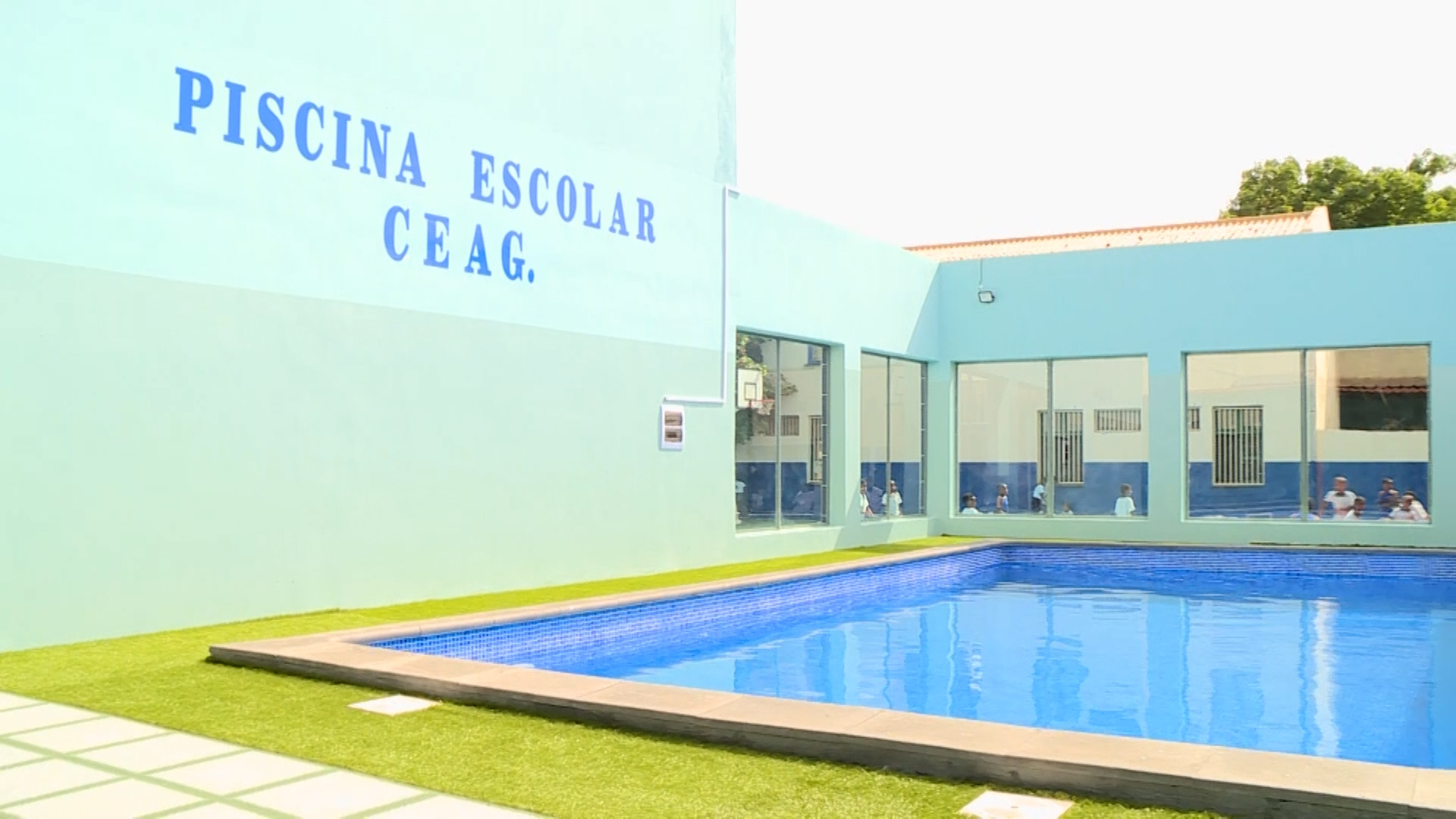 Escola Básica de Achada Grande inaugura primeira piscina escolar pública de Cabo Verde