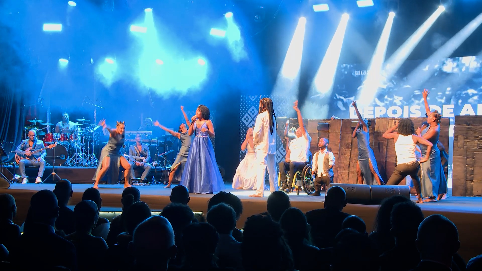 Certame premiou o melhor da música em 19 categorias, e homenageou os Bulimundo e Totinho