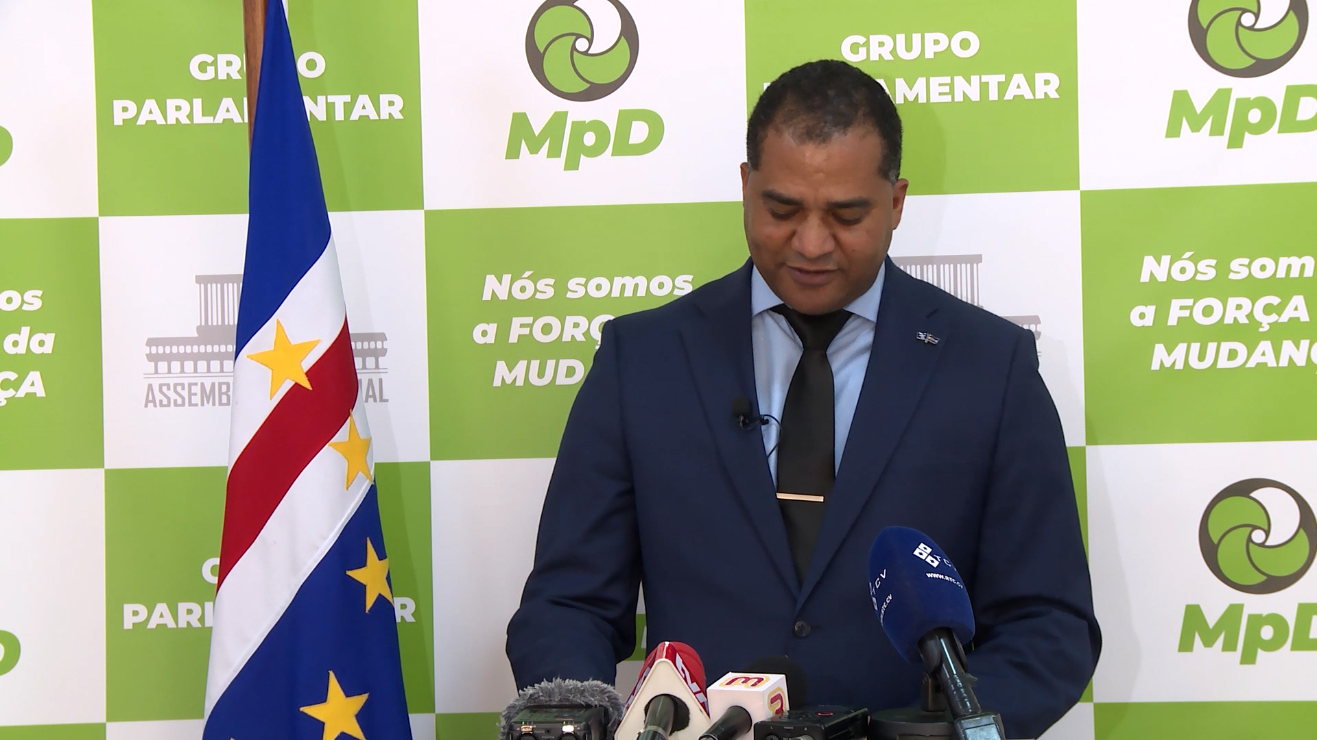 Sessão plenária centra-se na proposta de lei que aprova o EPCPC e Nova Lei Orgânica da AN.