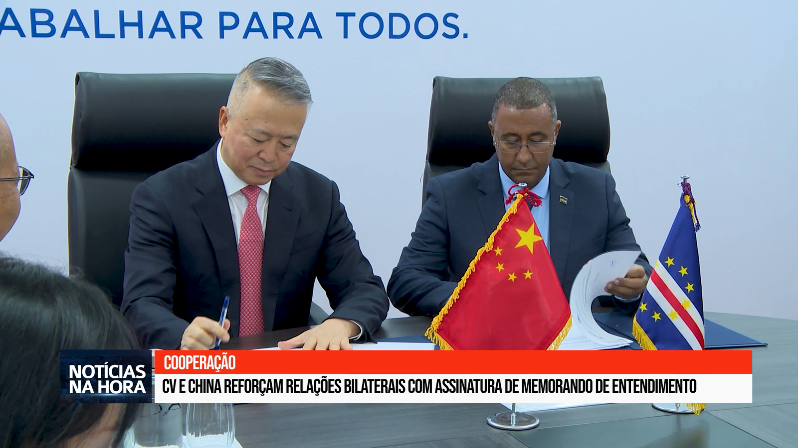 CV e China reforçam relações bilaterais com assinatura de memorando de entendimento.