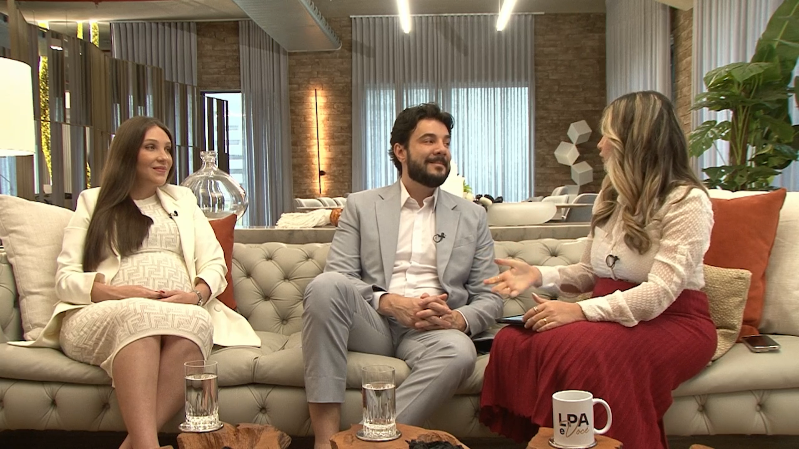 LPA e Você com apresentação de Lilian Primo Albuquerque entrevistou Julio Prestes e Caroline Goulart no Ep.6, Tp.2.