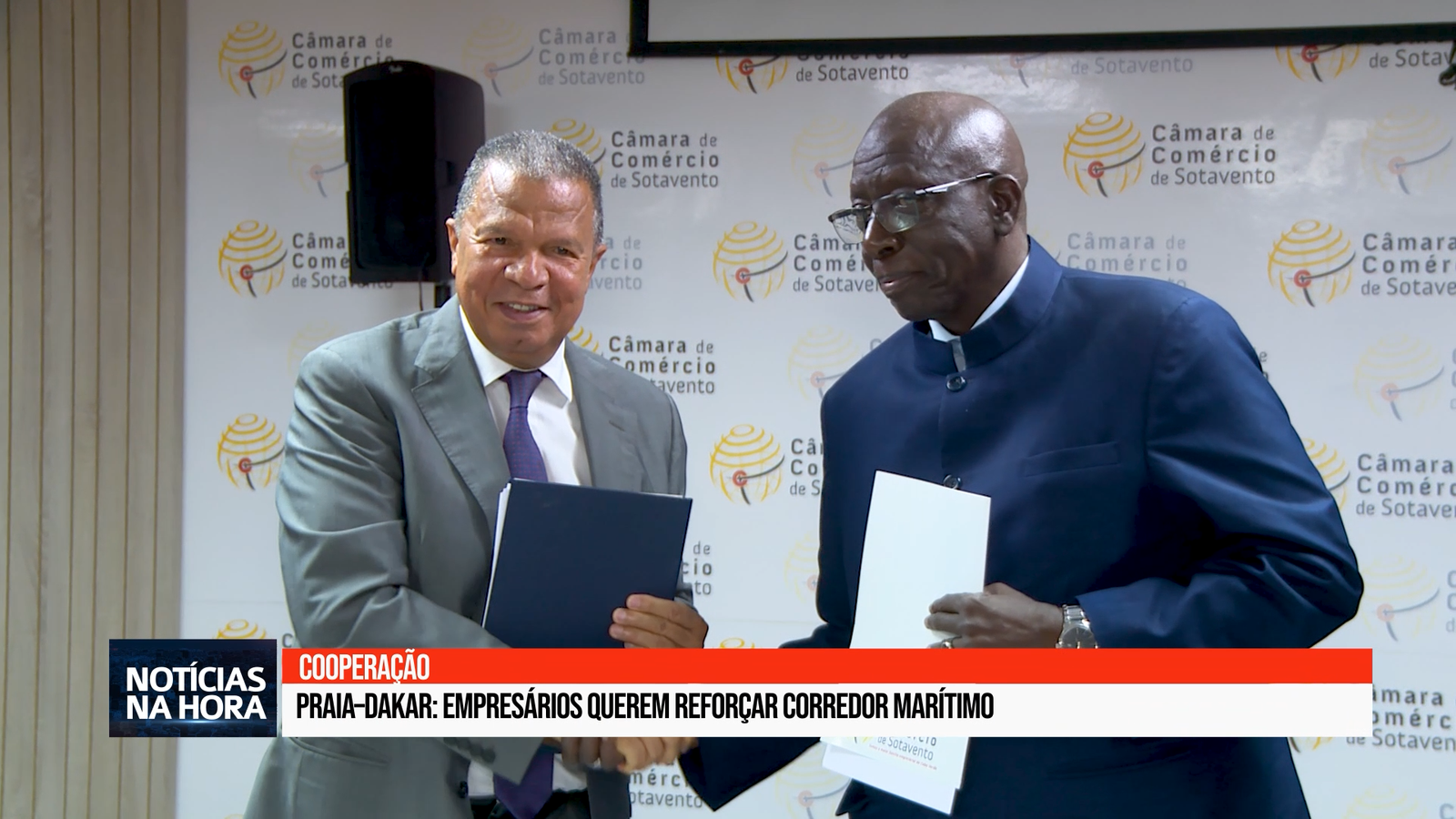 Praia e Dakar: Empresários querem reforçar corredor marítimo.